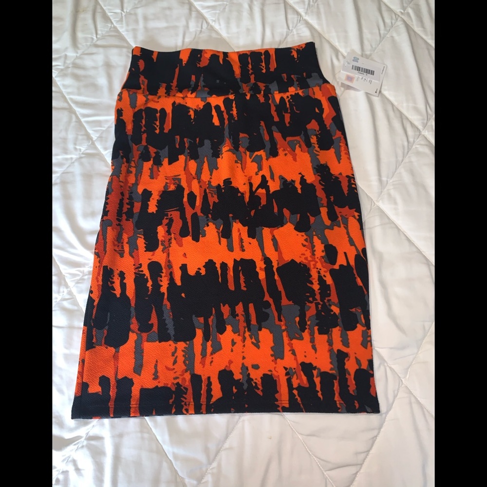 Lularoe Cassie skirt